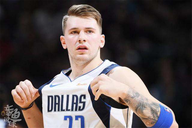 一位名叫李 一位名叫李