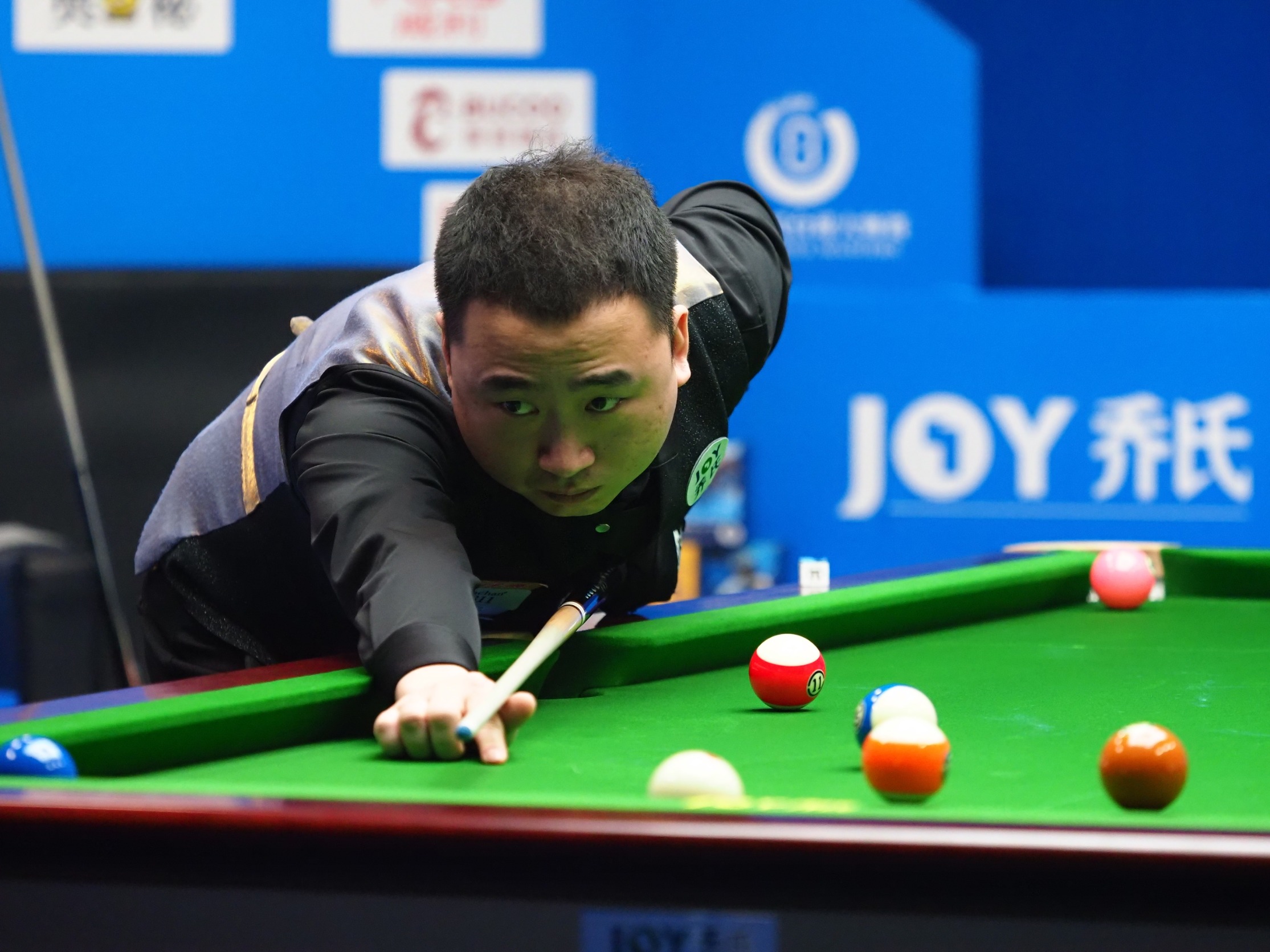 迅速成长为 迅速成长为