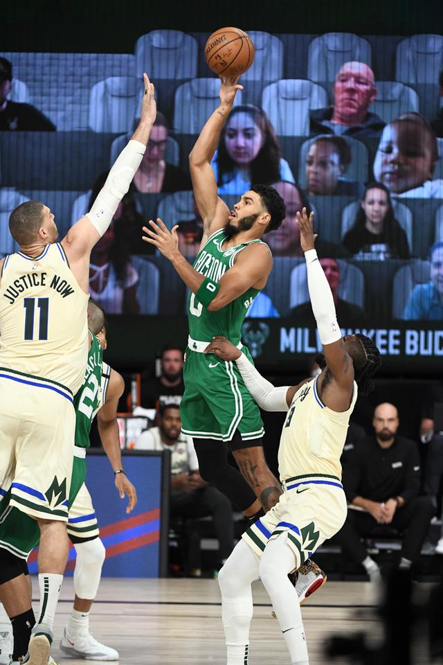 体育NBA：客场过关 凯尔特人104-92鹈鹕